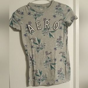 Aeropostale grey floral t-shirt
